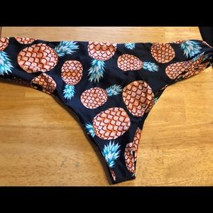 PINEAPPLE bathing suit bottoms. NEVER WORN !!